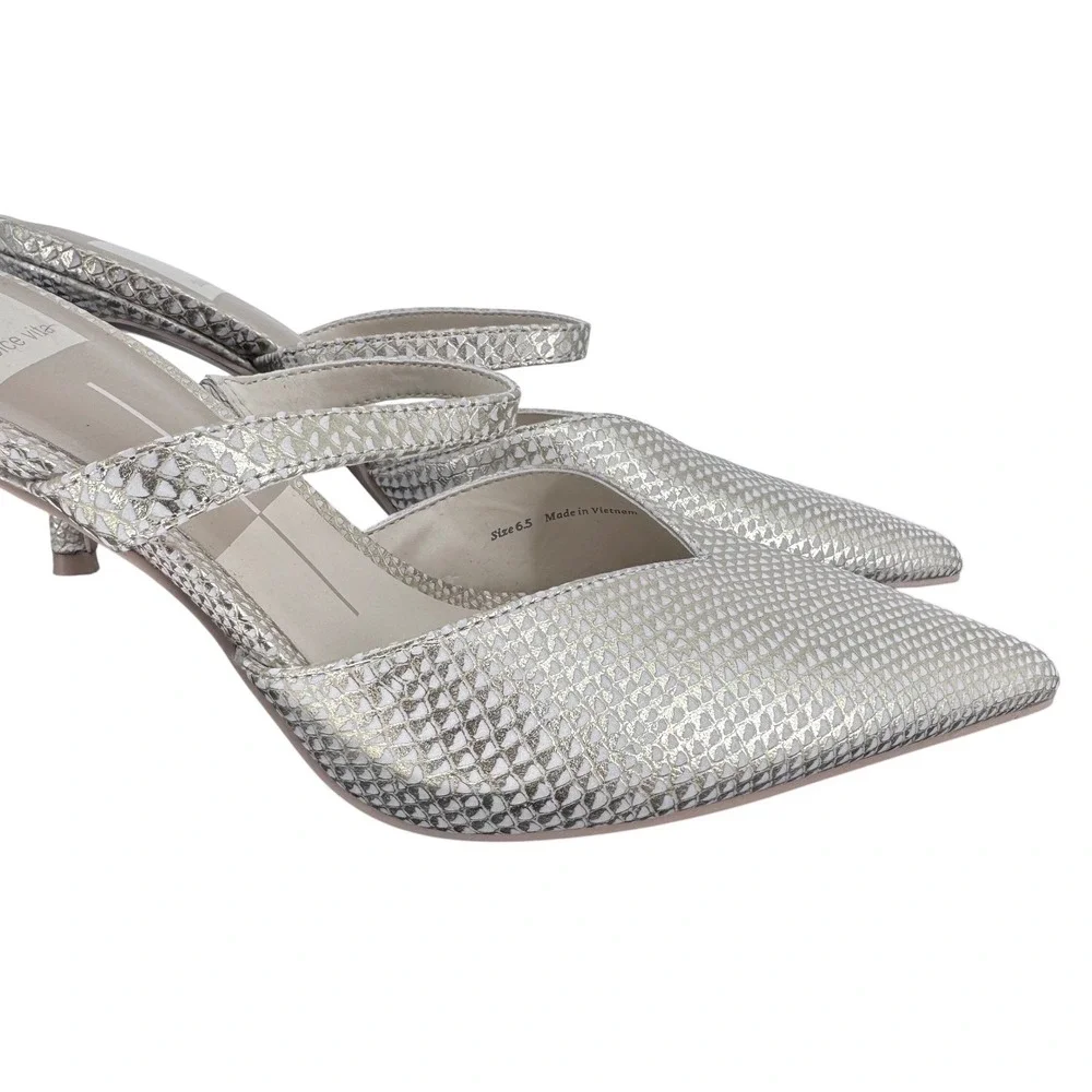 NWOB Dolce Vita Kanika Slip On Pointed Toe Heels Pumps Champagne Gold Size 6.5
